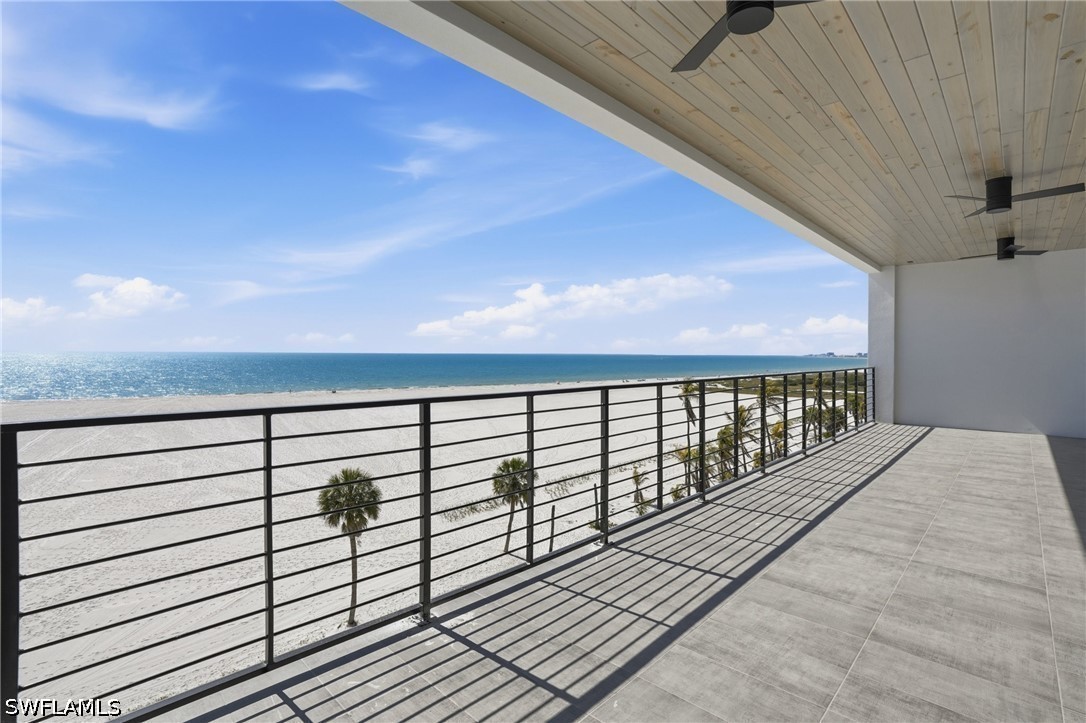 6230 Estero Blvd 402 Property Photo 21