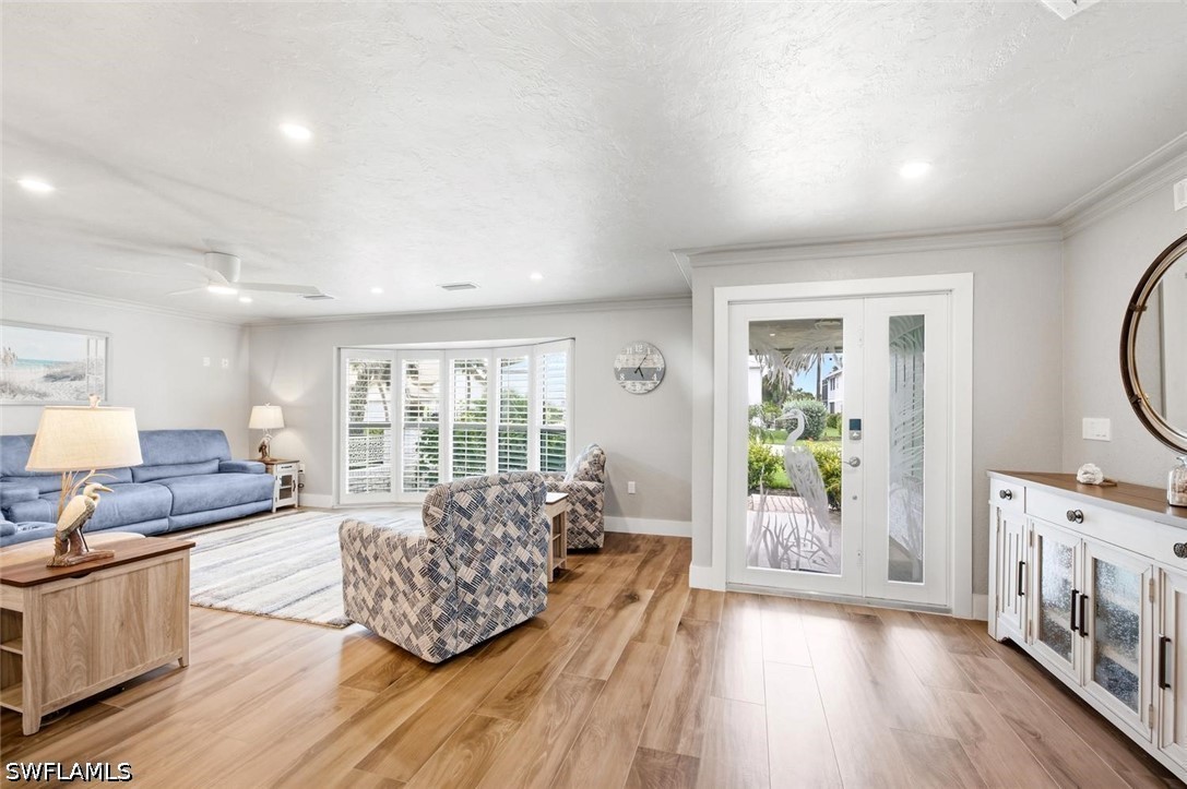 1270 Par View Dr Property Photo 6
