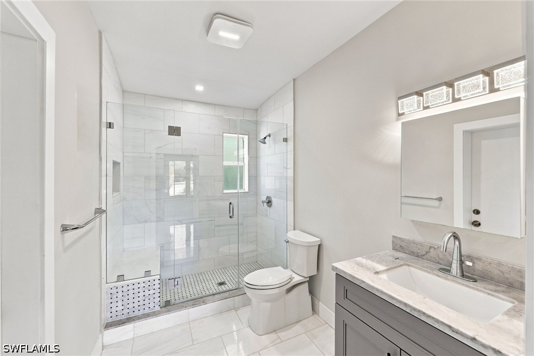 47 River Ct Property Photo 13