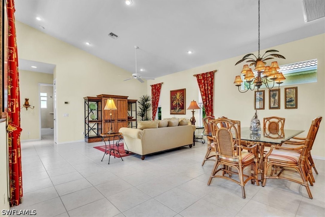 10879 Fieldfair Dr Property Photo 2