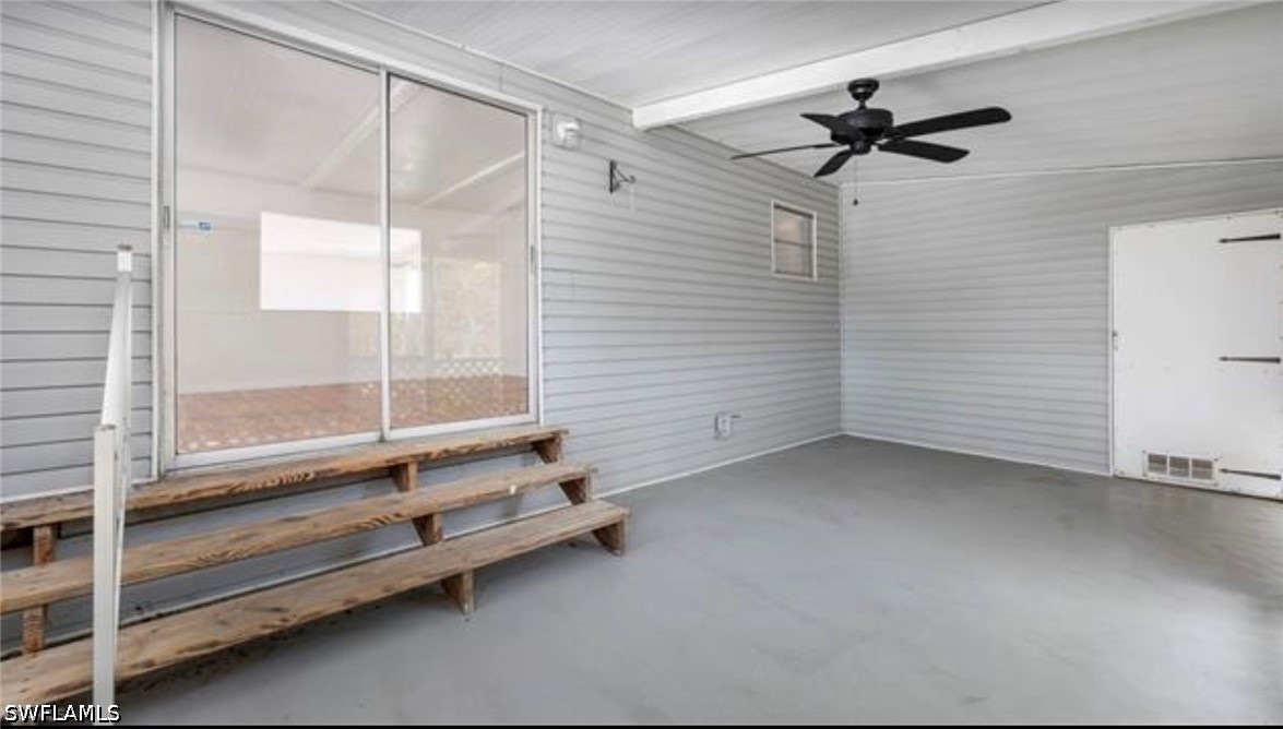 171 Grassy Key Ln Property Photo 9