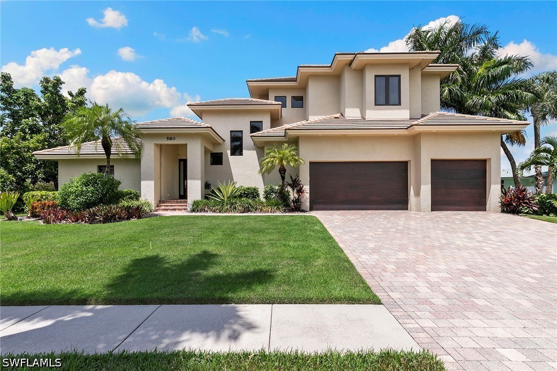 580 Goldcoast Ct Property Photo 1