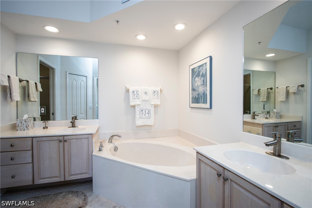 7655 Pebble Creek Cir 201 Property Photo 16