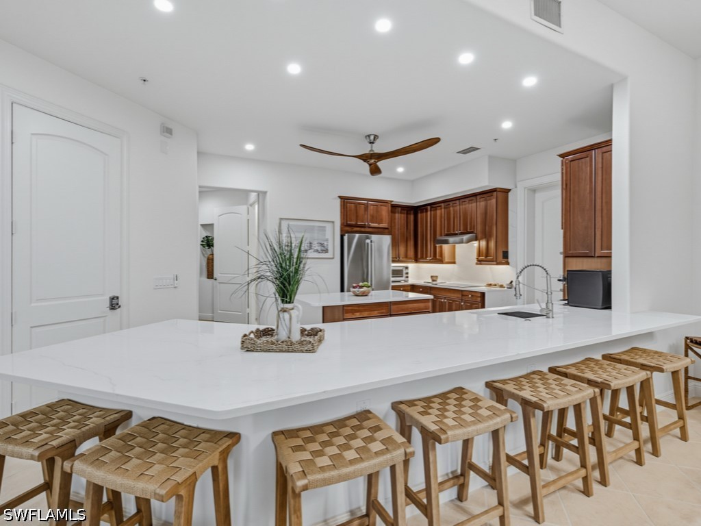 226031608 Property Photo 11