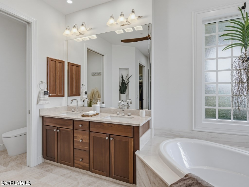 226031608 Property Photo 20