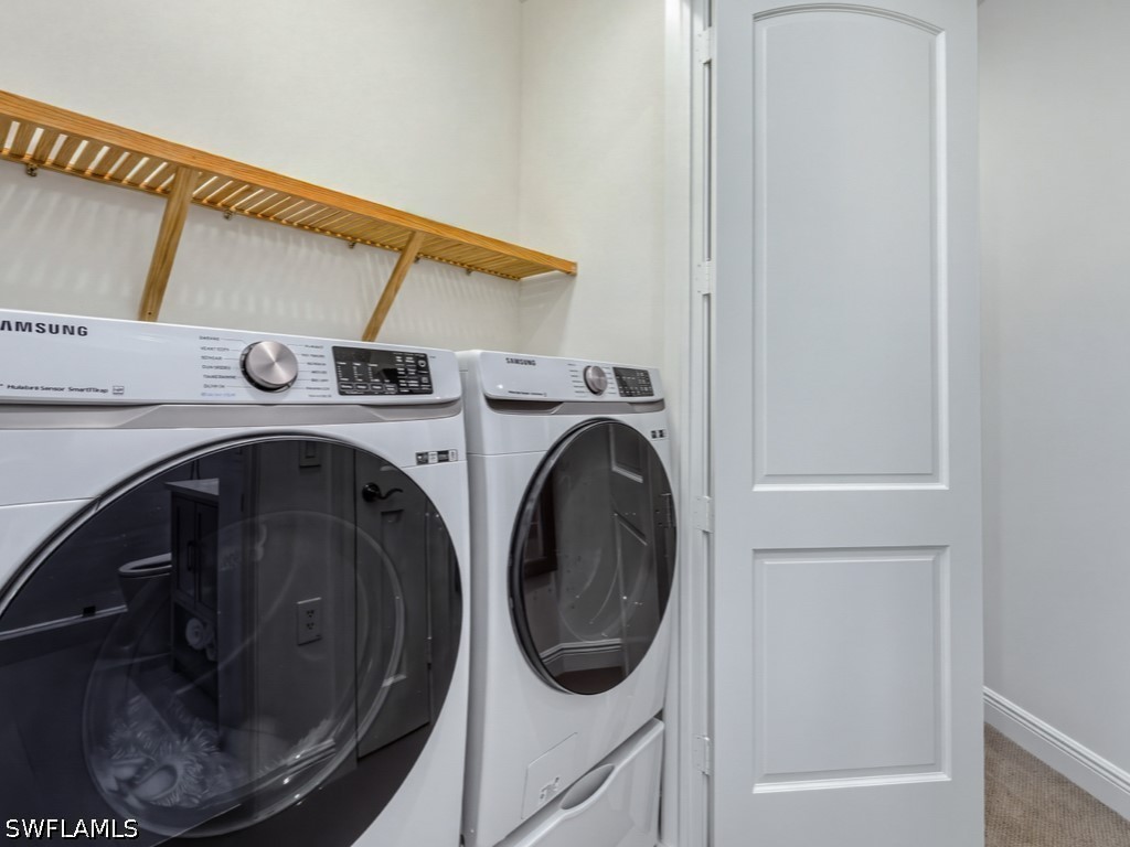226031608 Property Photo 25