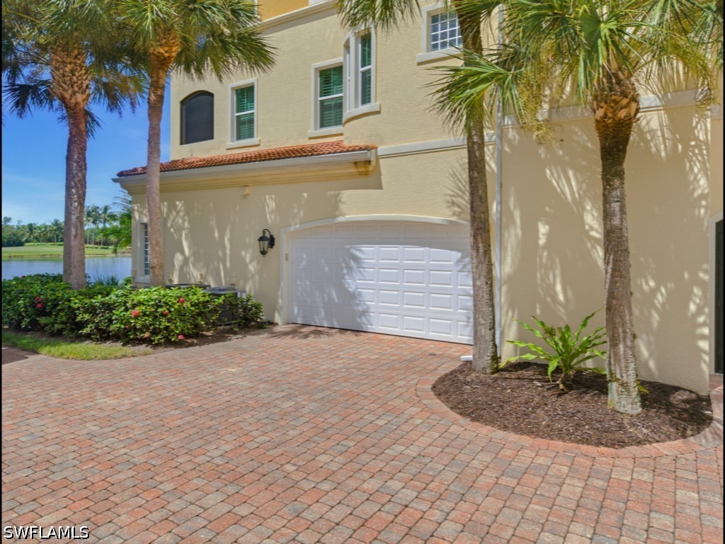 226031608 Property Photo 26