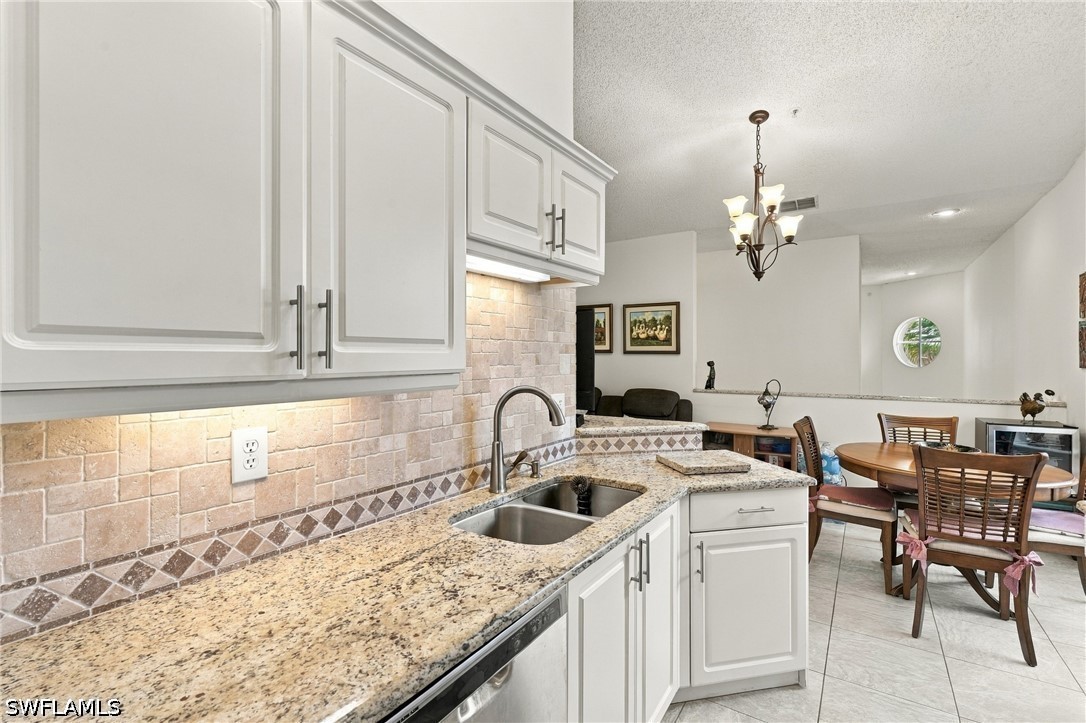 73 Silver Oaks Cir 10201 Property Photo 7