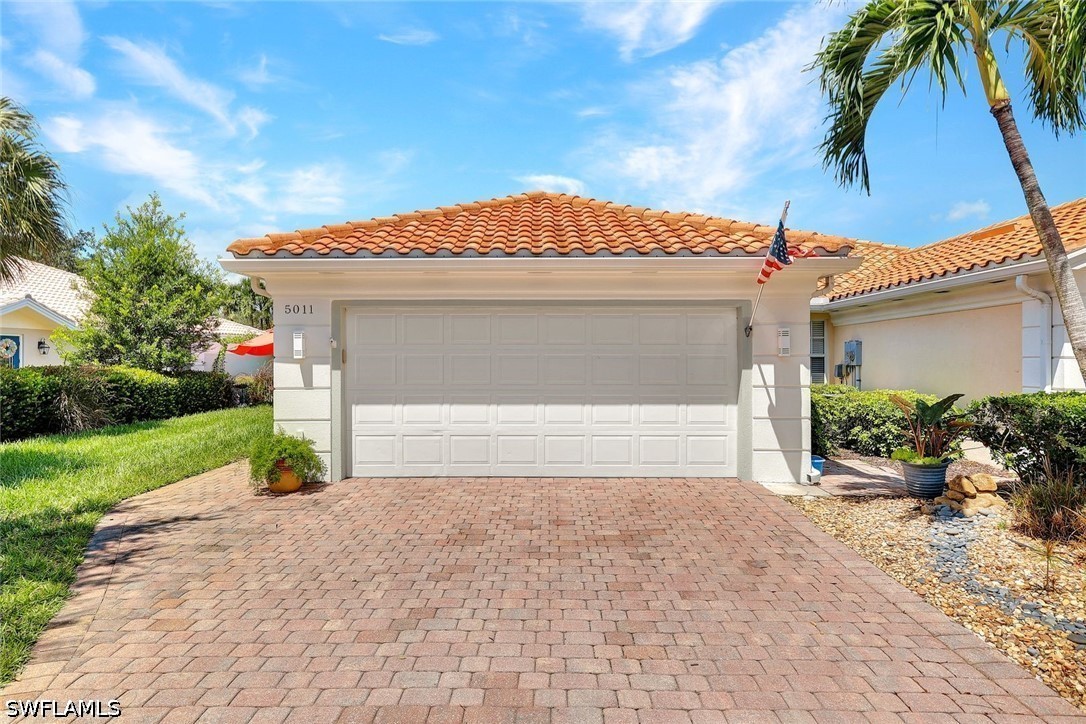 5011 Kingston Way Property Photo 1