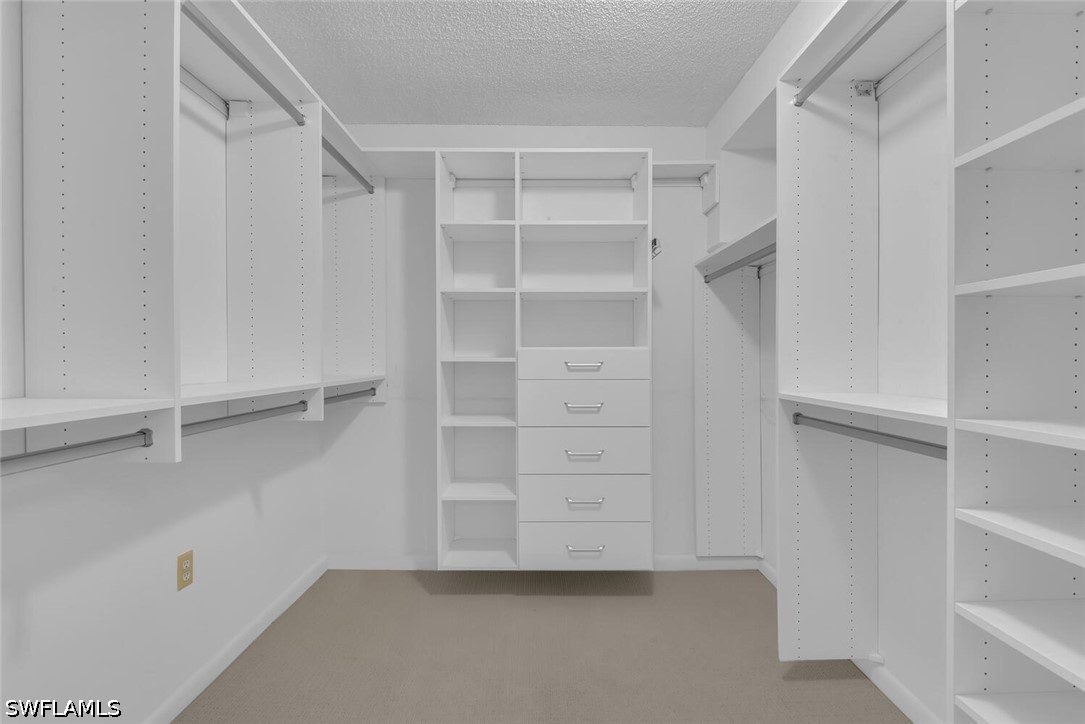 222 Harbour Dr 403 Property Photo 17