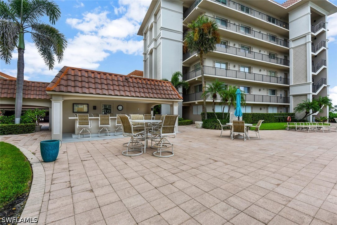 222 Harbour Dr 403 Property Photo 27