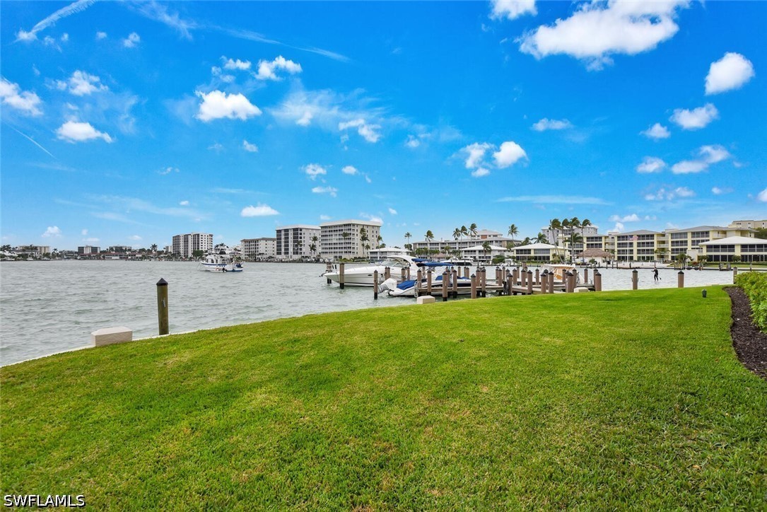222 Harbour Dr 403 Property Photo 30