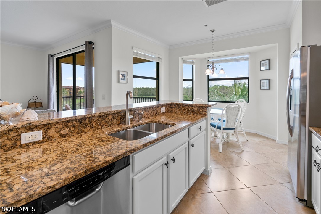9735 Acqua Ct 641 Property Photo 6