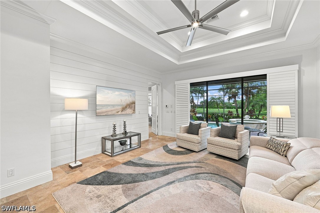 7598 Moorgate Point Way Property Photo 10