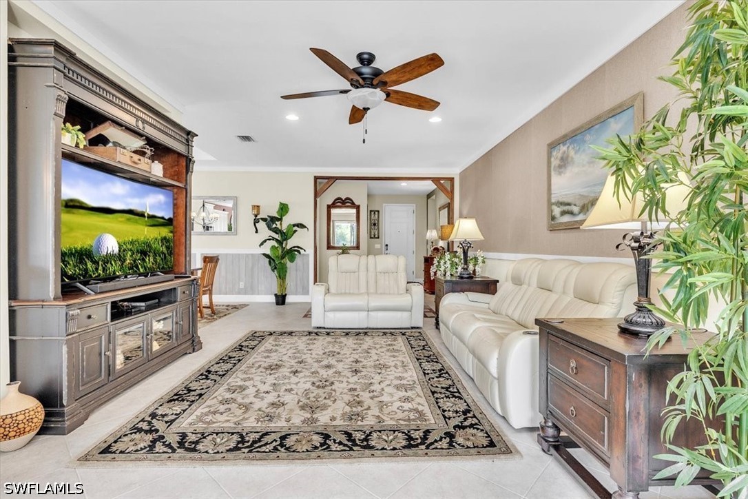 14024 Mirror Dr Property Photo 9