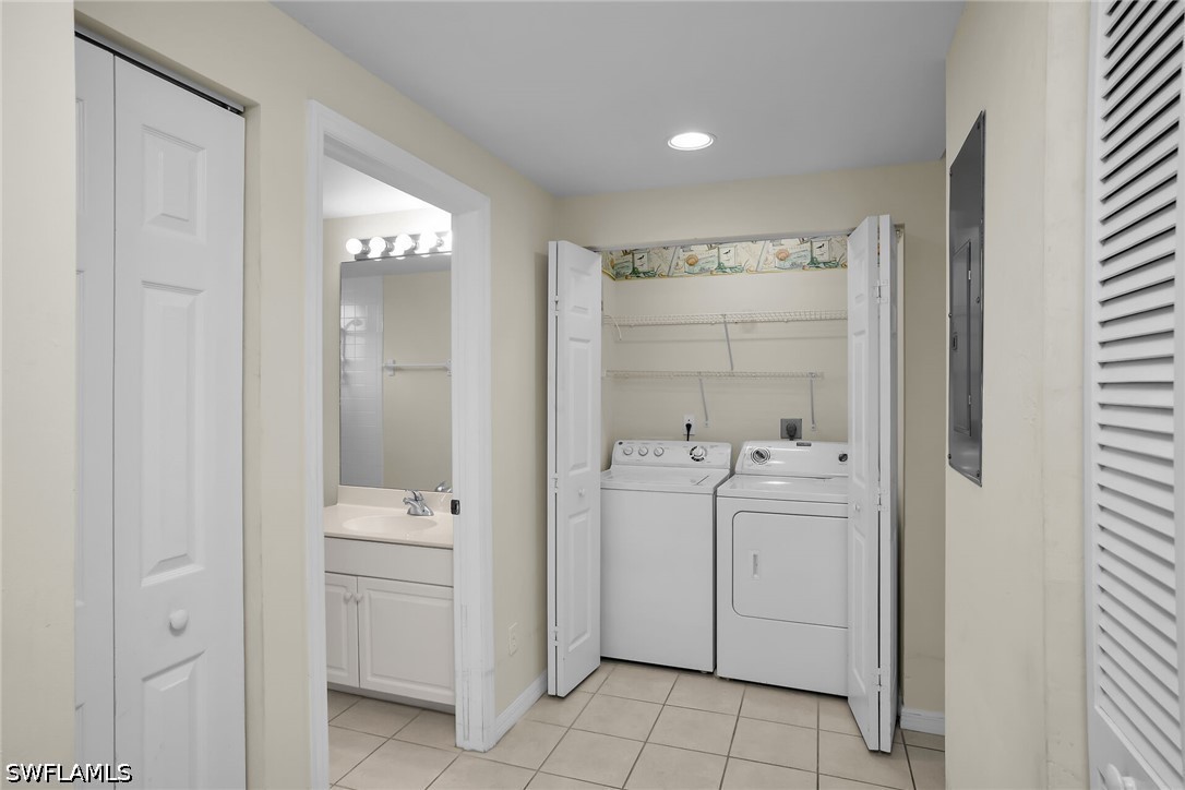 226032063 Property Photo 25