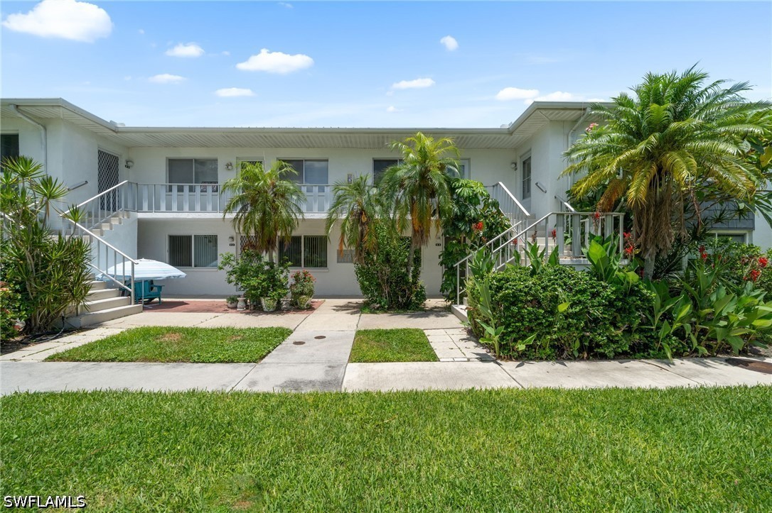 431 Van Buren St D3 Property Photo 1