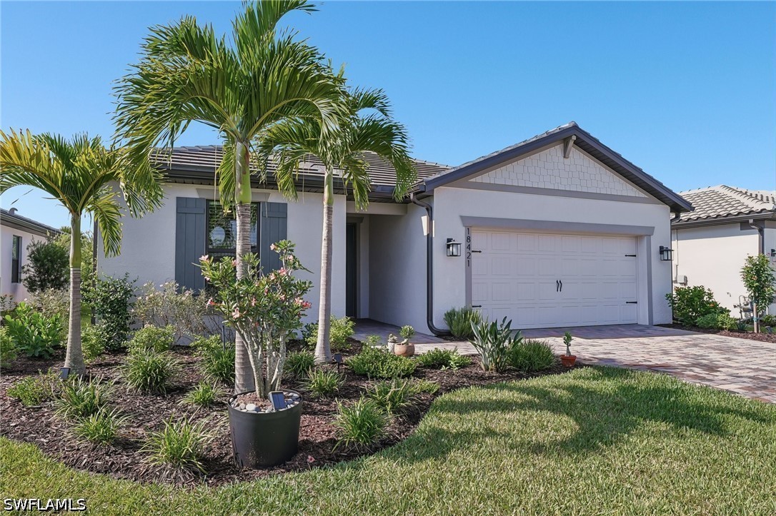 18421 Ridgeline Dr Property Photo 3