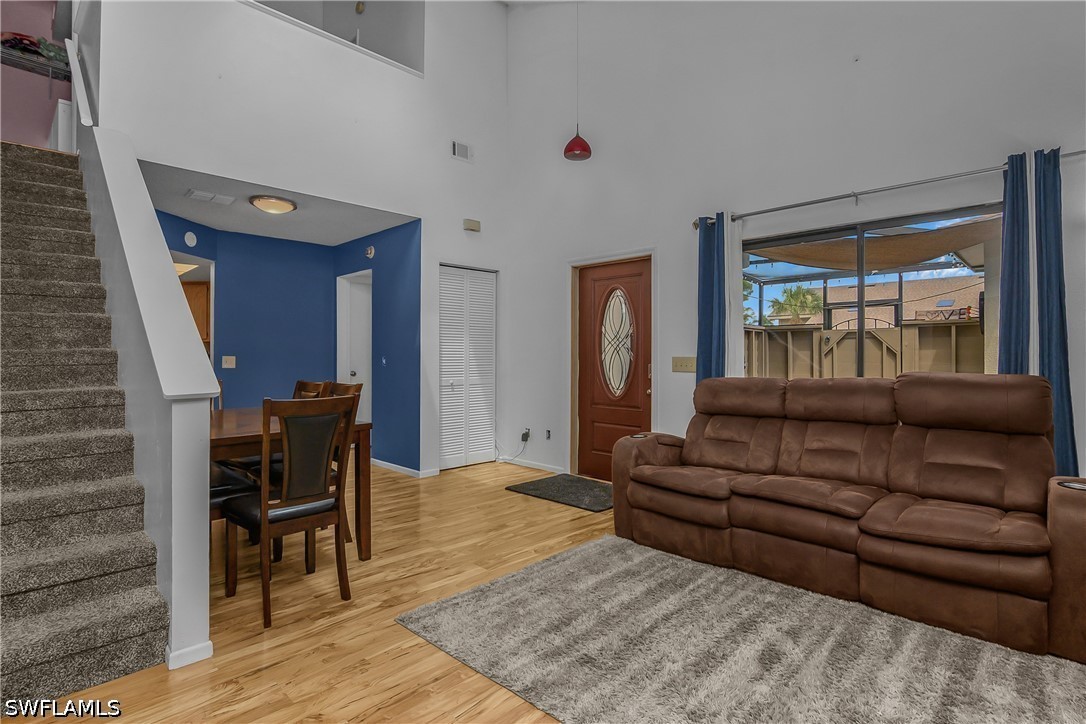 8381 S Haven Ln Property Photo 1
