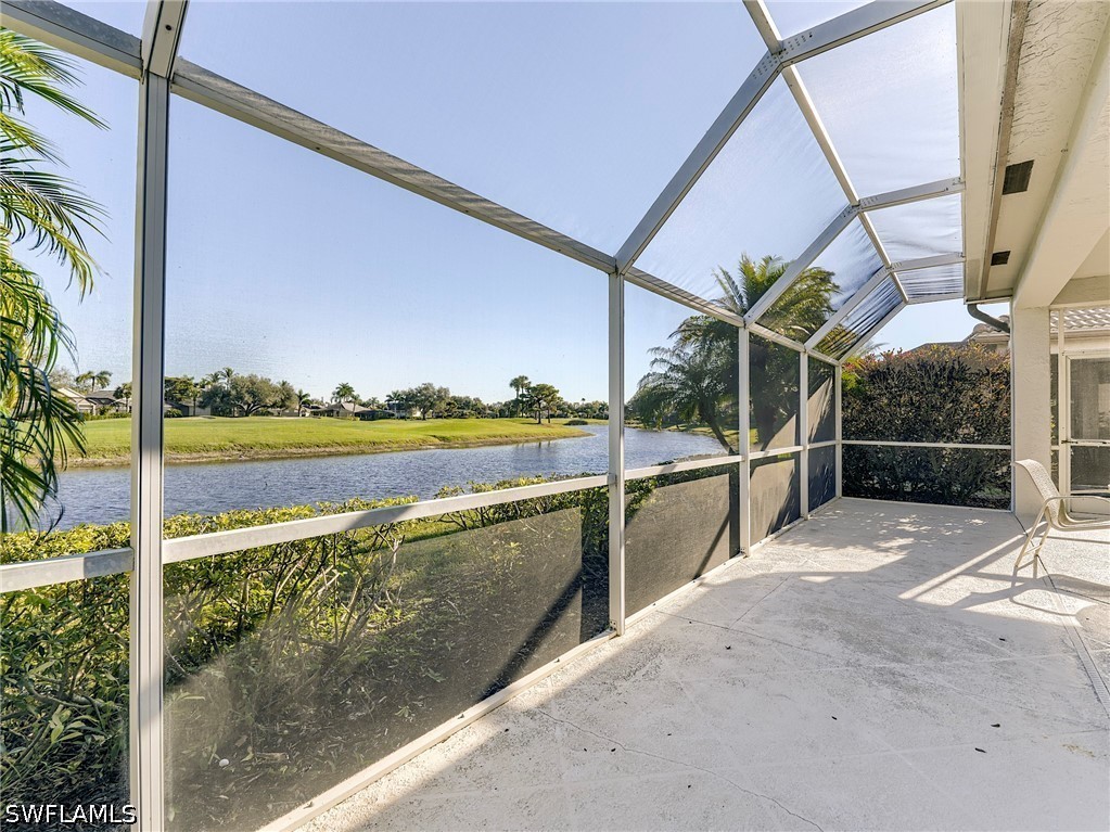 8529 Fairway Bend Dr Property Photo 2