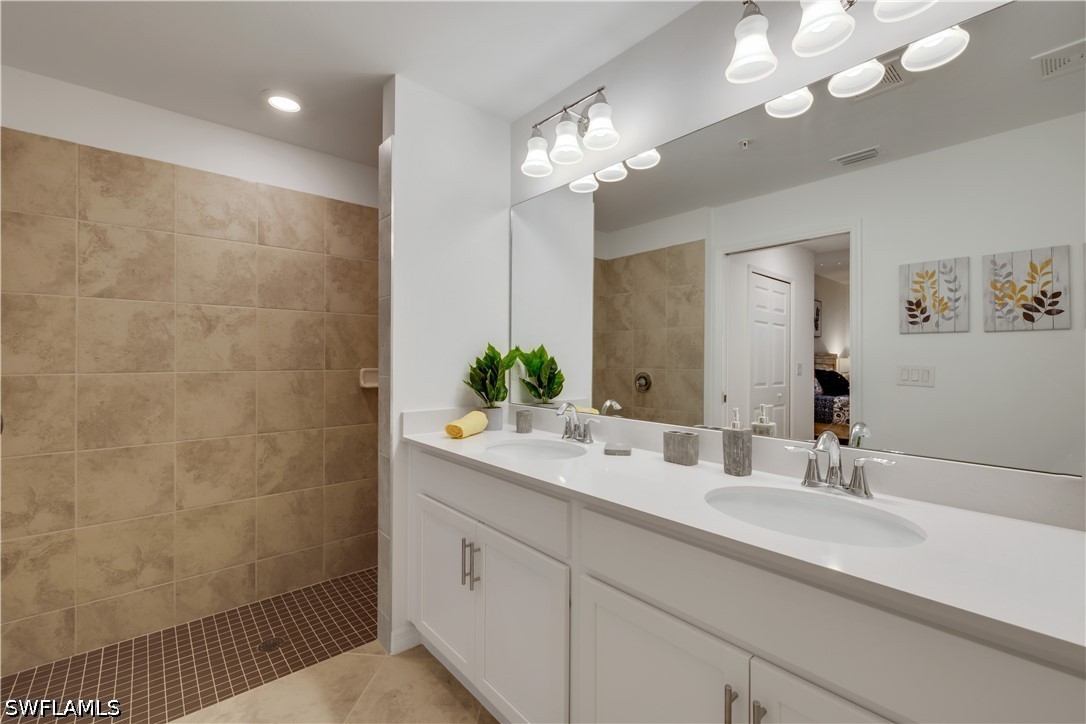226032278 Property Photo 15