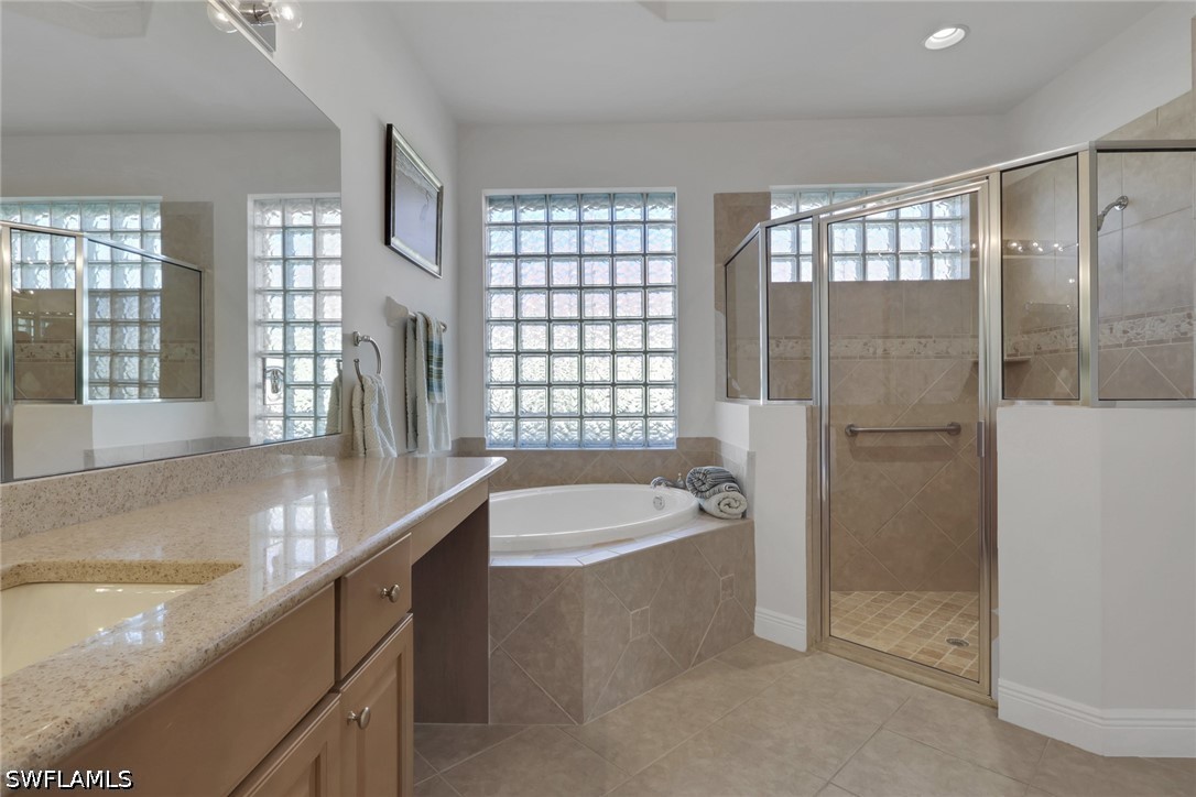 226032303 Property Photo 26
