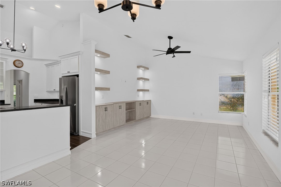 2126 E Crown Pt Property Photo 17