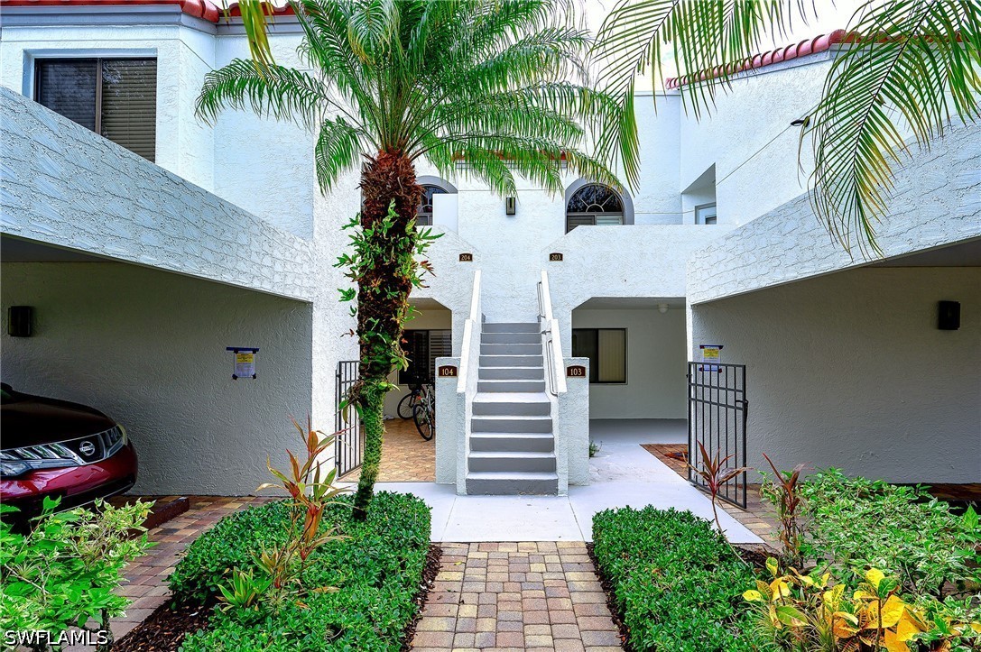 559 Beachwalk CIR U-204 Property Photo 1