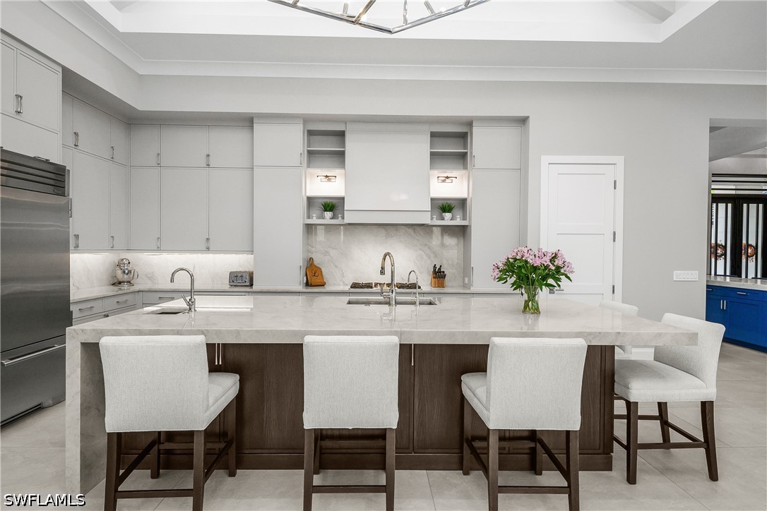 18410 Blue Eye Loop Property Photo 4