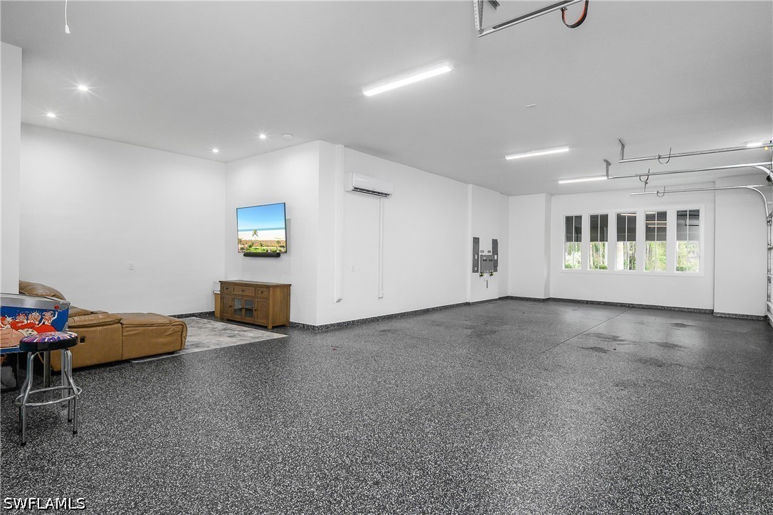 18410 Blue Eye Loop Property Photo 46