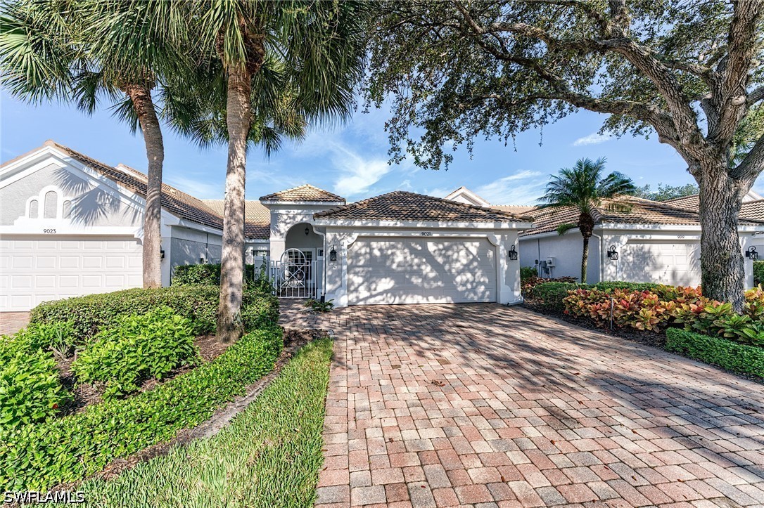 9021 Spring Run Blvd Property Photo 1