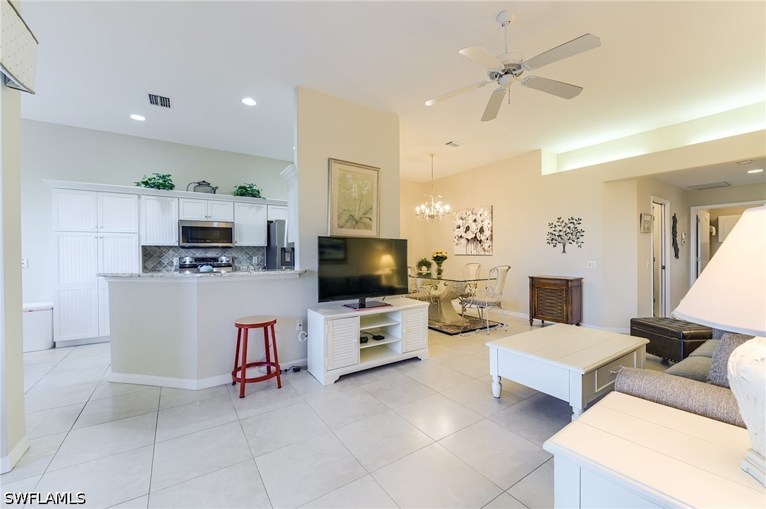 9021 Spring Run Blvd Property Photo 3