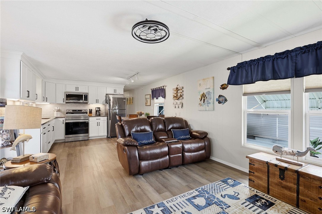 20631 Port Dr Property Photo 14