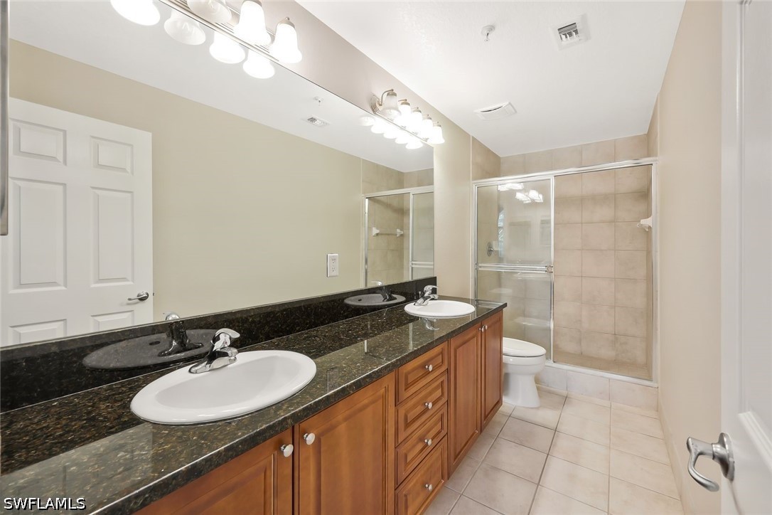 23501 Alamanda Dr 204 Property Photo 14