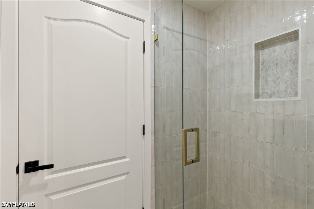3745 Weymouth Cir Property Photo 18