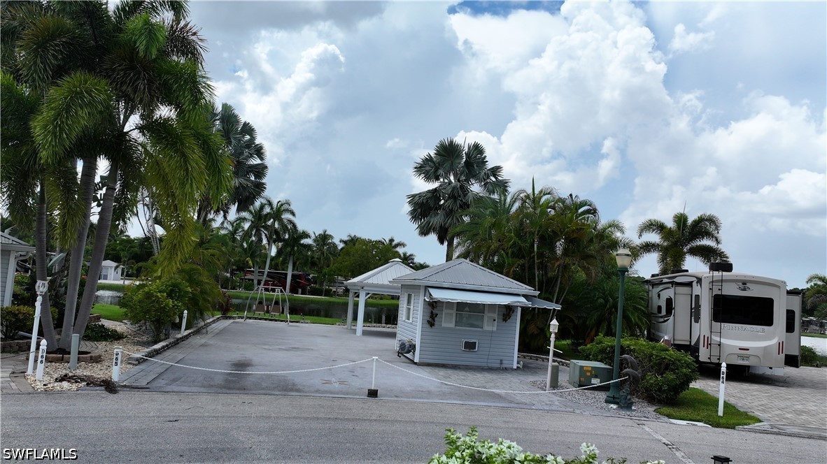 10210 Surfwood CT Property Photo 1