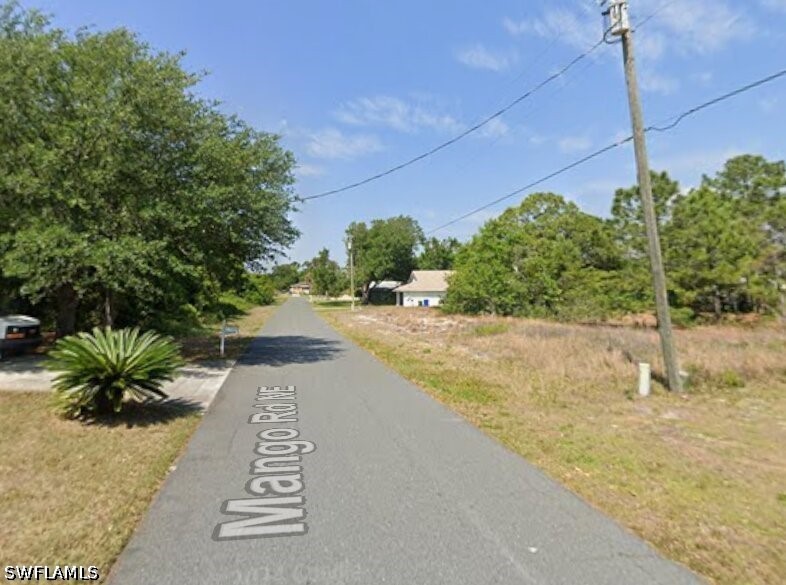 110 Mango Rd Ne Property Photo 8
