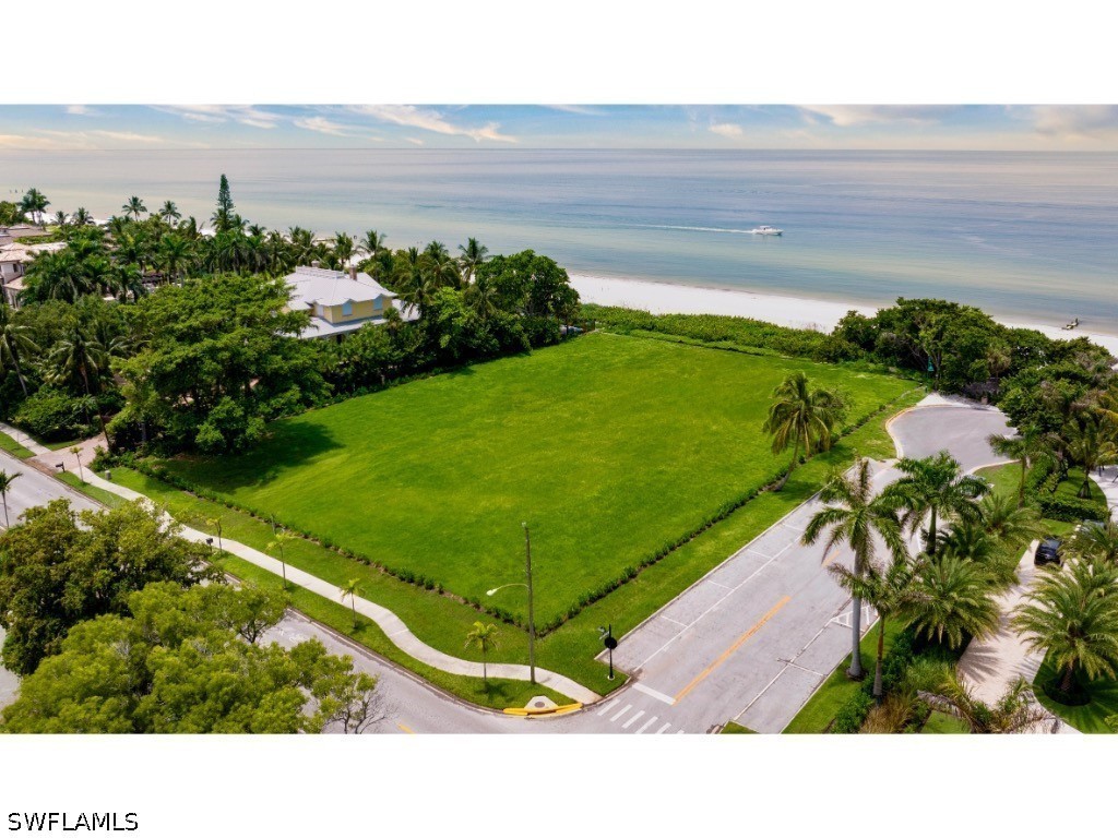 275 Gulf Shore Blvd N Property Photo 5