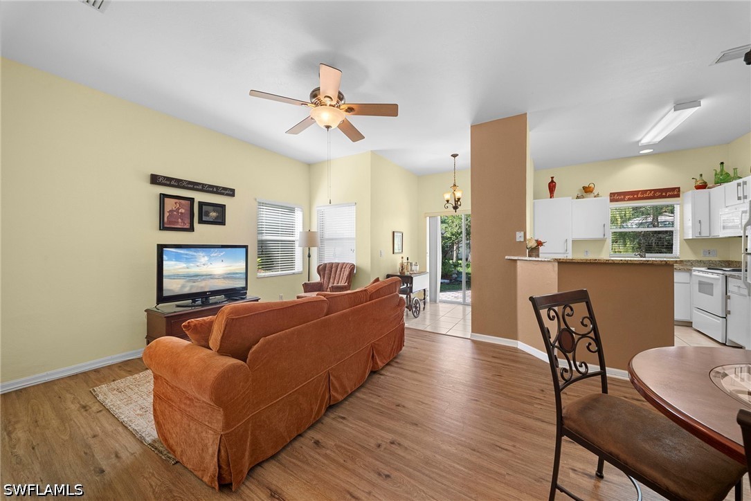 10720 San Tropez Cir Property Photo 10