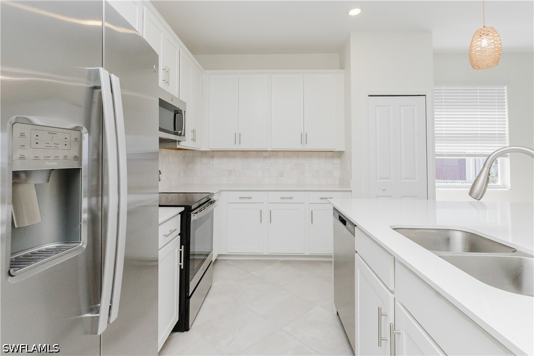 5629 Double Eagle Cir 4231 Property Photo 1