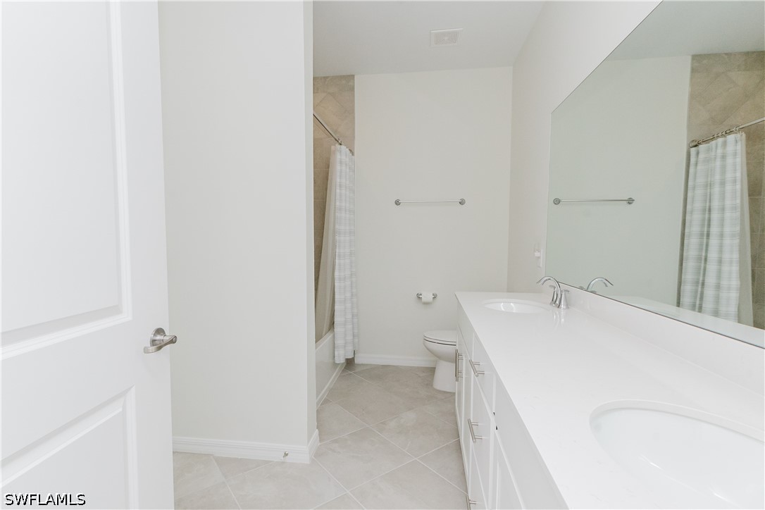 5629 Double Eagle Cir 4231 Property Photo 16