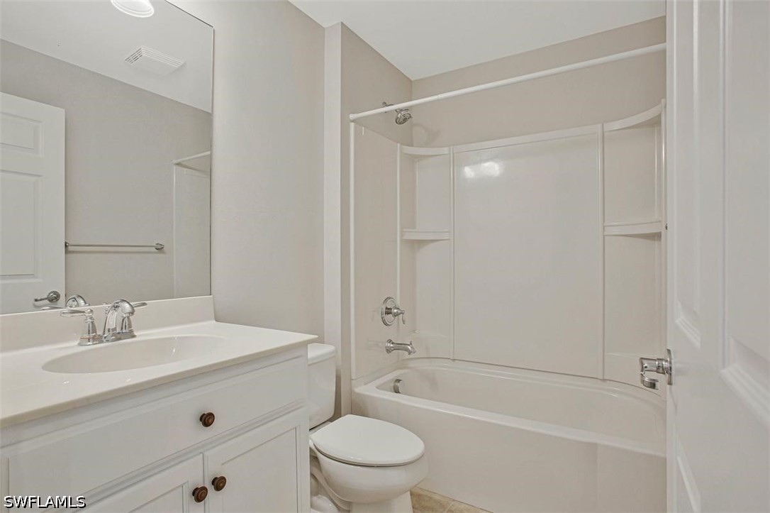 5784 Declaration Ct Property Photo 37