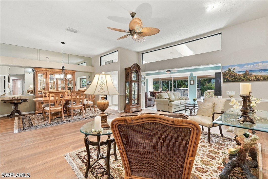 268 Countryside Dr W Property Photo 15