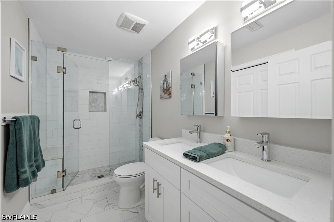 9165 Celeste Dr 103 Property Photo 21