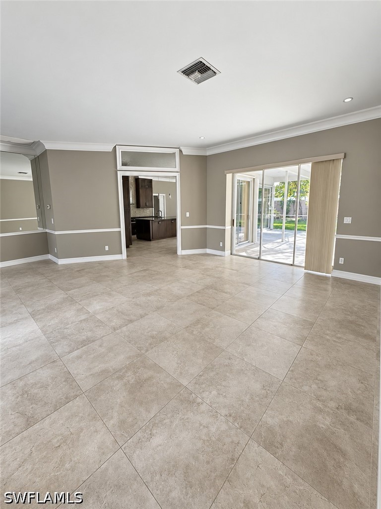 226032932 Property Photo 9