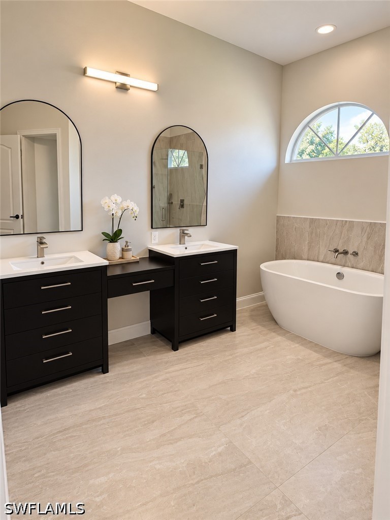 226032932 Property Photo 16