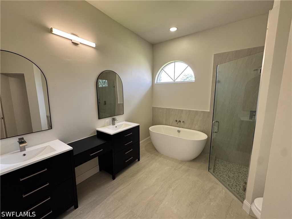 226032932 Property Photo 17