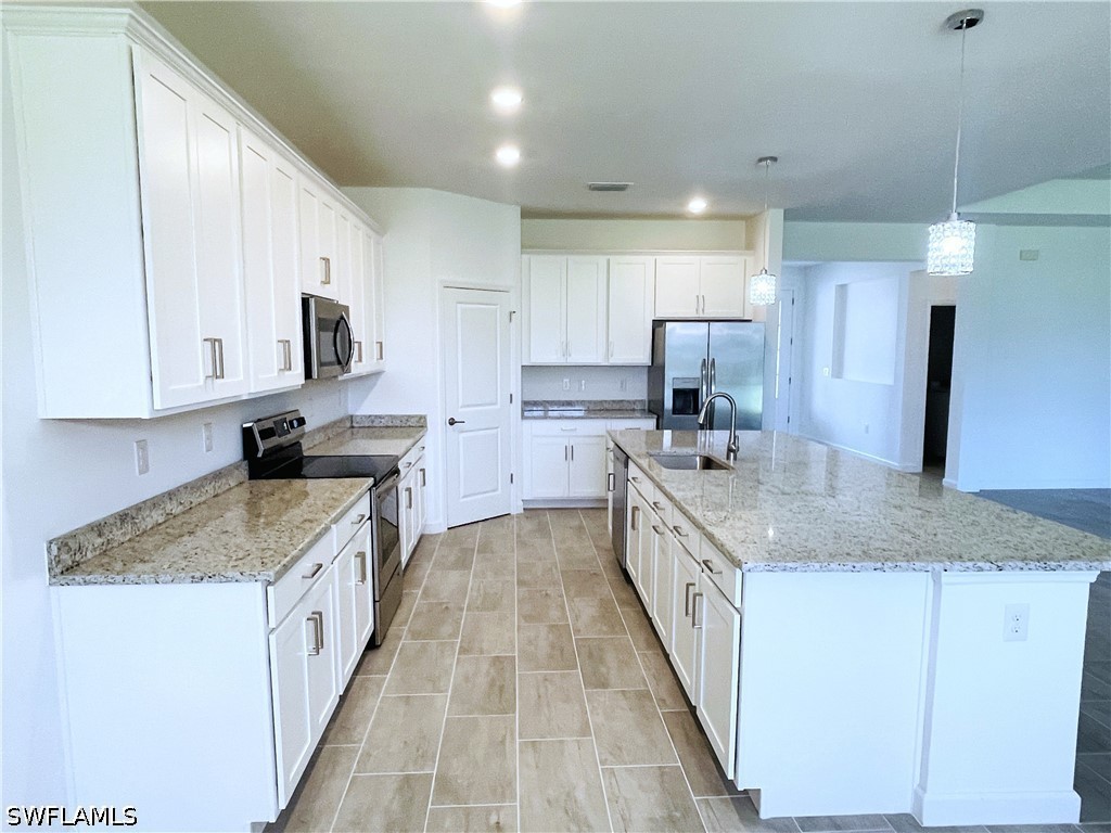 11128 Canopy Loop Property Photo 6