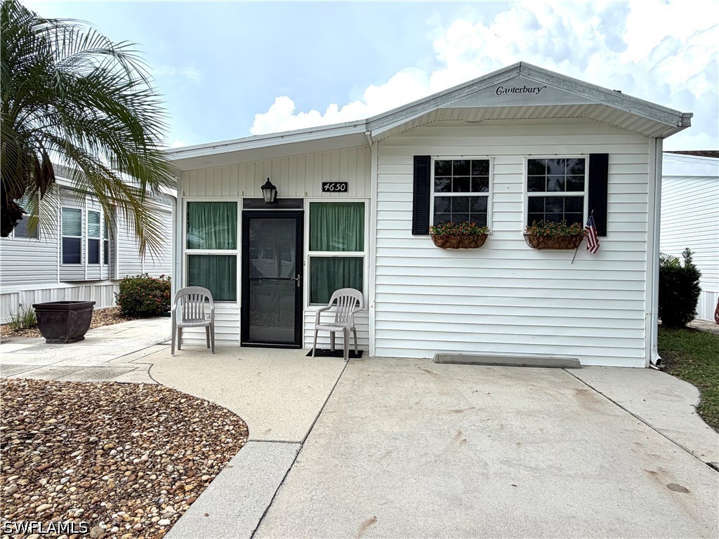 4650 Jefferson Davis Blvd W Property Photo 1