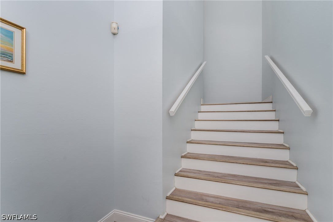 56 Silver Oaks Cir 202 Property Photo 27